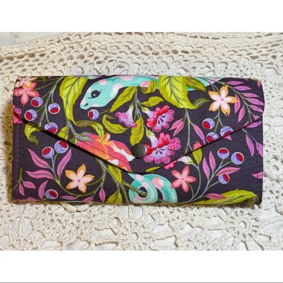 Colorful Floral & Snake Reptile Large Envelope Wallet - Picture 1 of 6